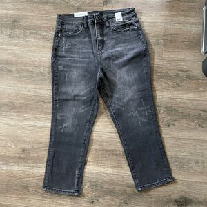 Judy Blue Grey Skinny Capri jeans